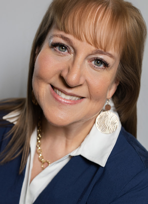Cecily Marcus headshot
